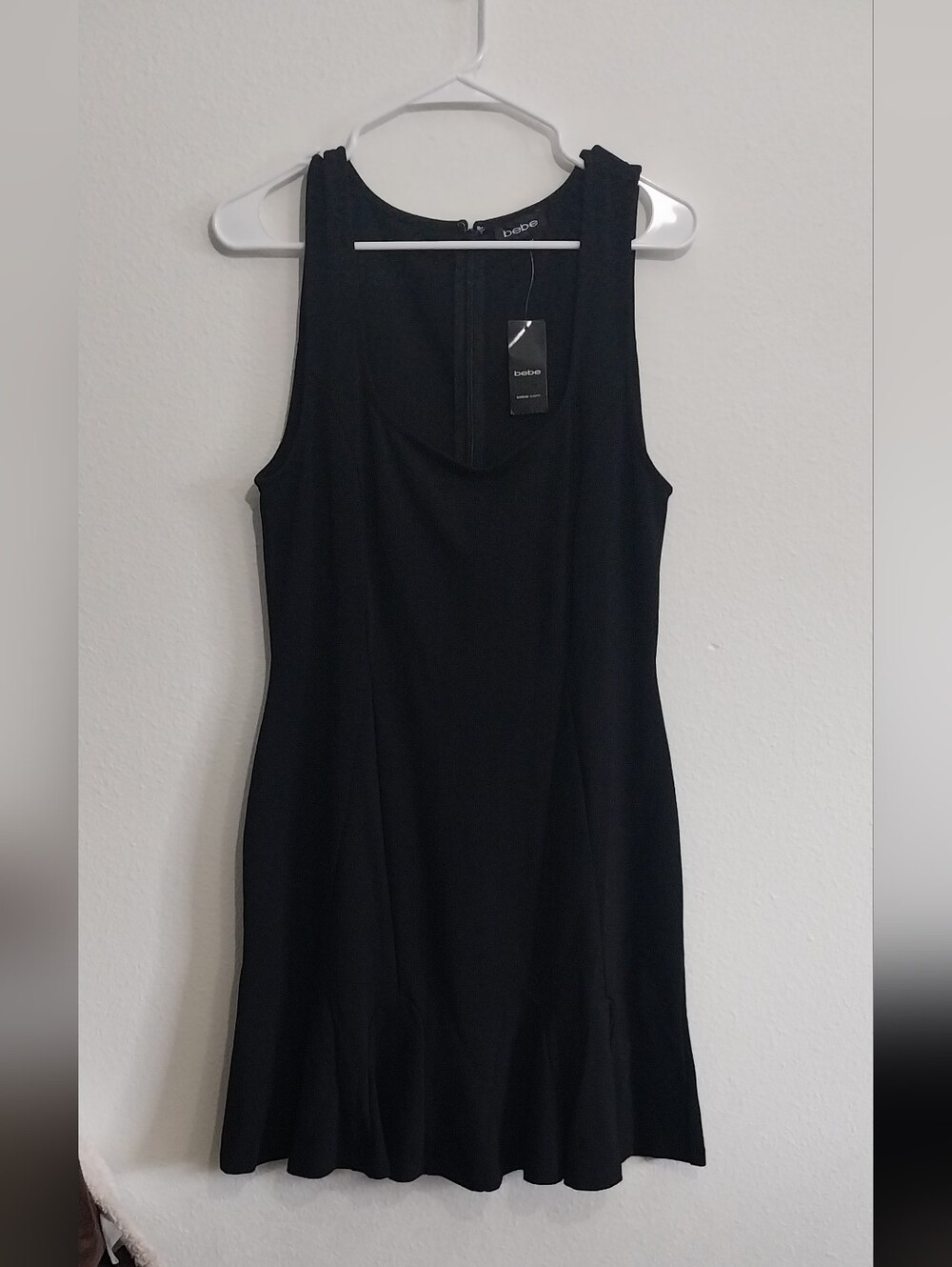 bebe Black Sleeveless Scoop Neck Fit-Flare Dress